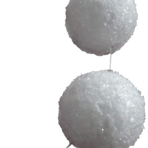 Schneeball-Girlanden aus Styropor mit Schneeflockenoptik